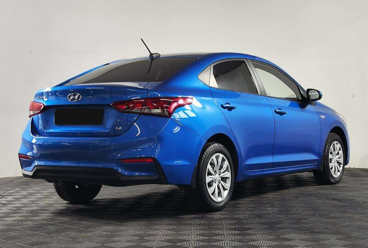 Купить Hyundai Solaris с пробегом. Фото: #3