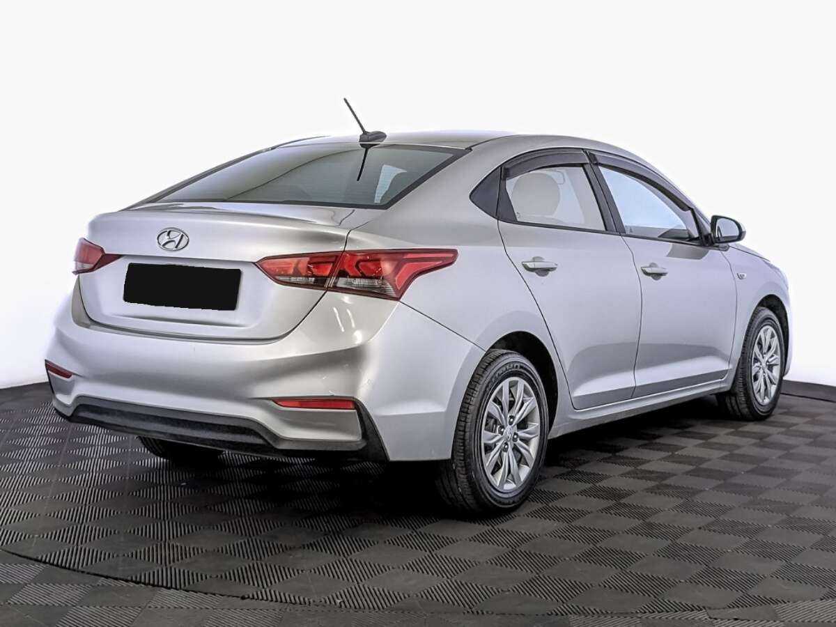 Купить Hyundai Solaris с пробегом. Фото: #4