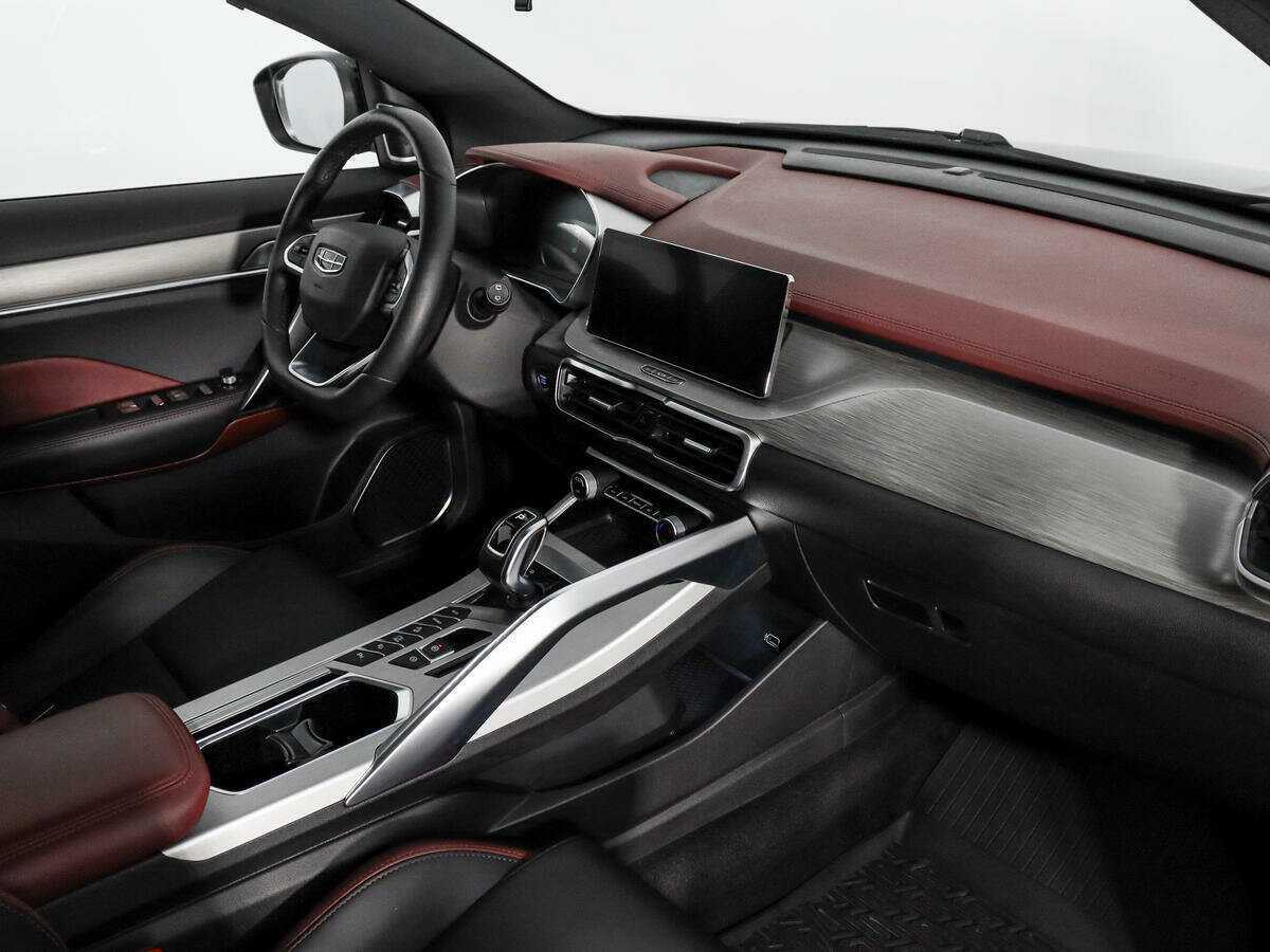 Купить Geely Coolray с пробегом. Фото: #11