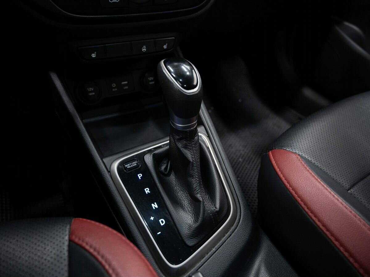 Купить Hyundai Solaris с пробегом. Фото: #23