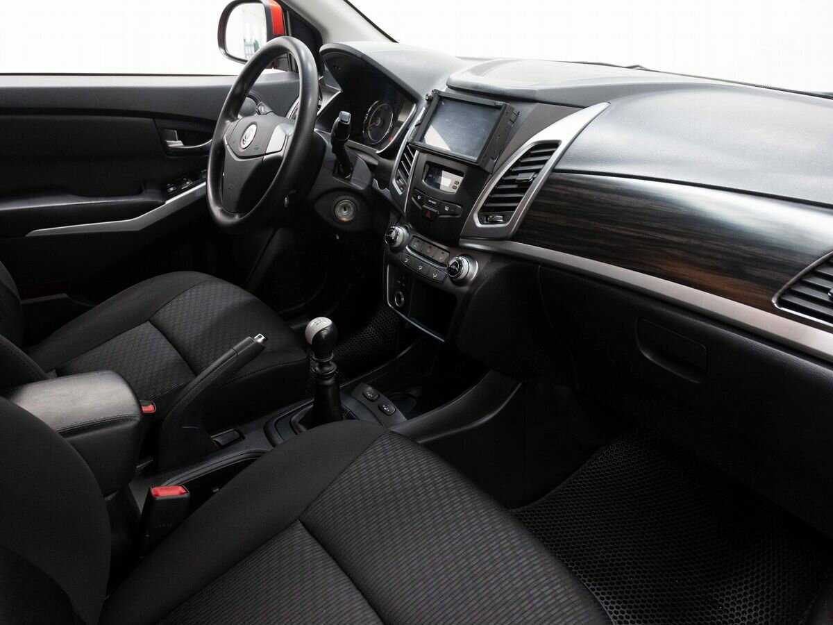 Купить SsangYong Actyon с пробегом. Фото: #12