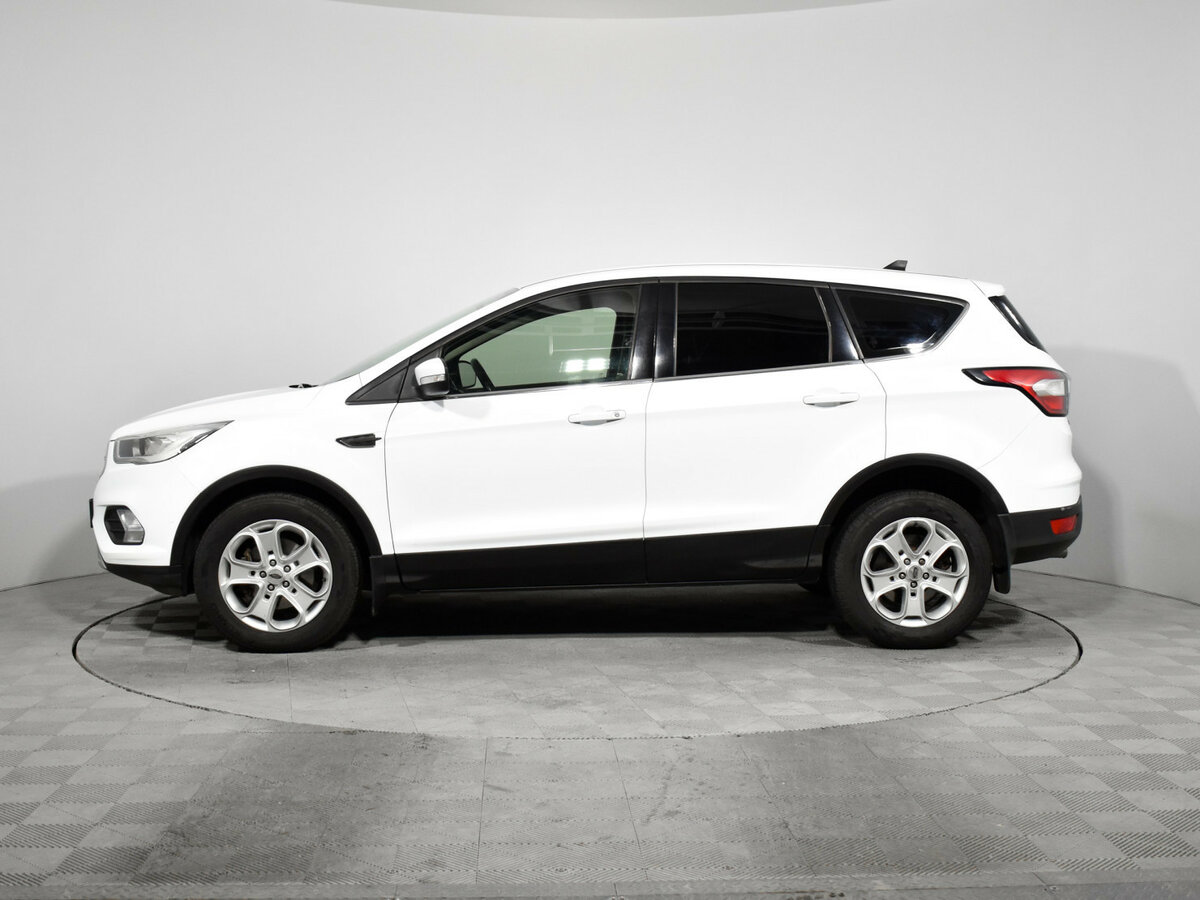 Купить Ford Kuga с пробегом. Фото: #5