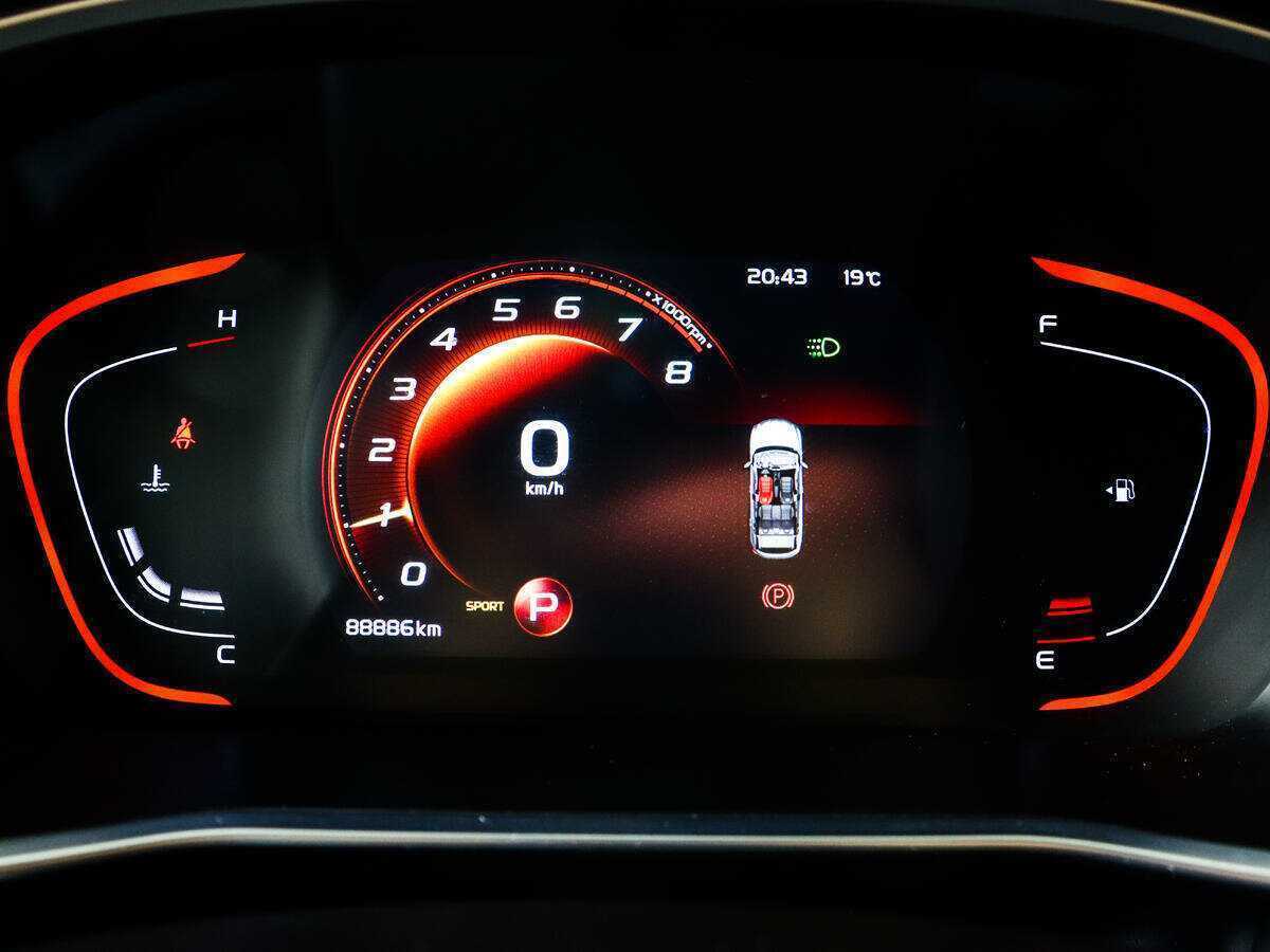 Купить Geely Coolray с пробегом. Фото: #8