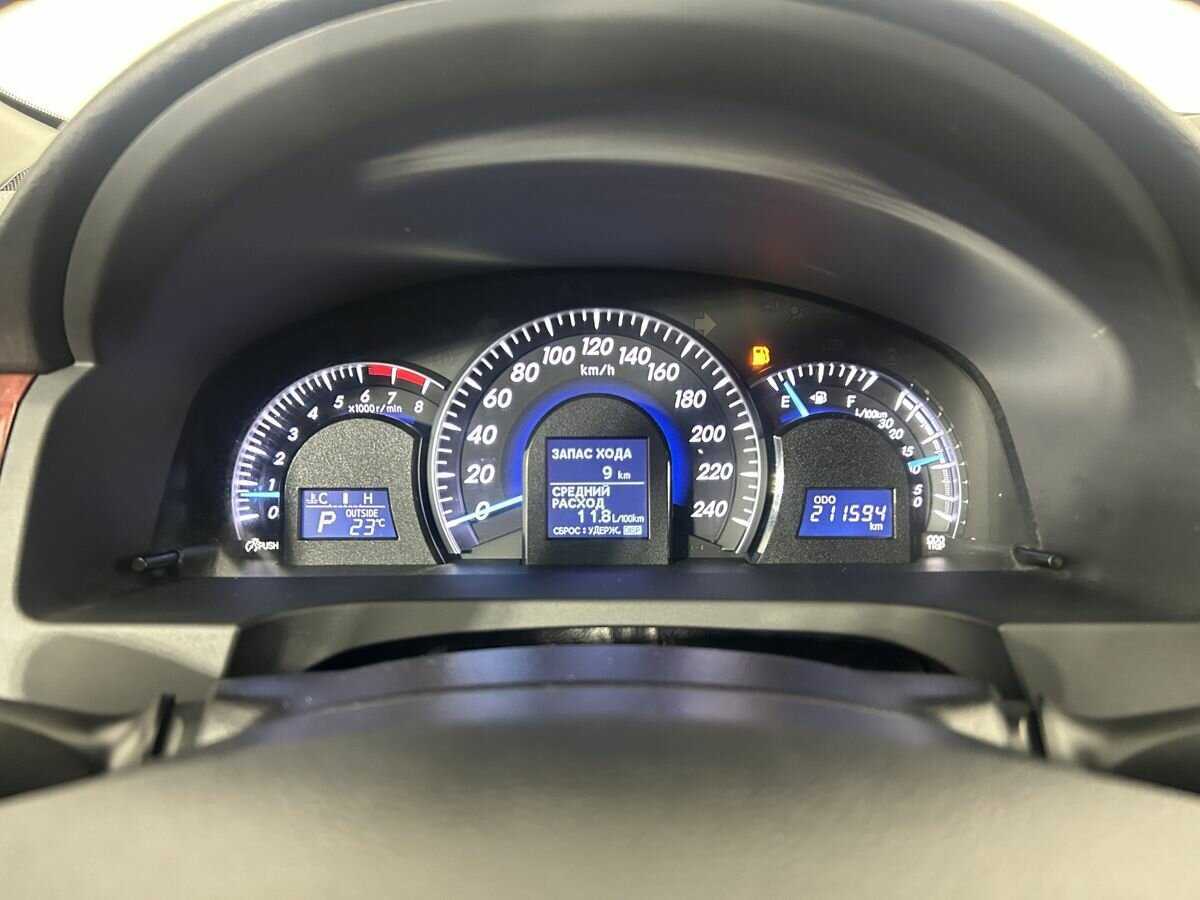 Купить Toyota Camry с пробегом. Фото: #10