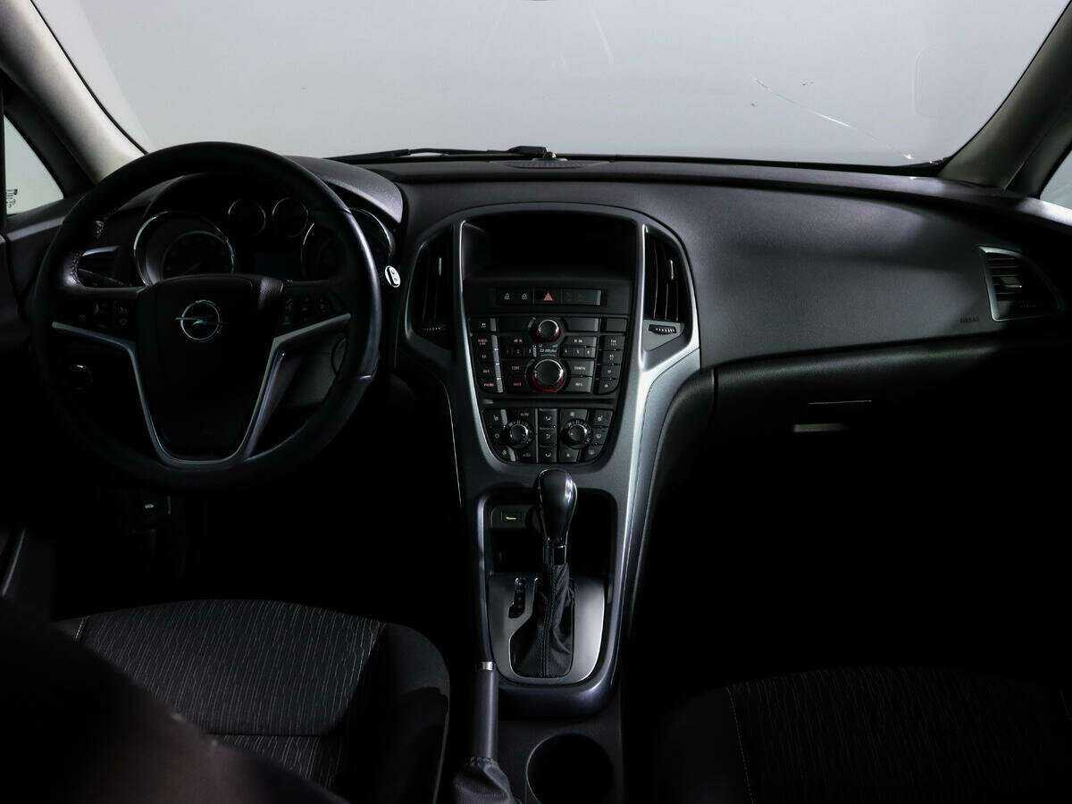 Купить Opel Astra с пробегом. Фото: #11