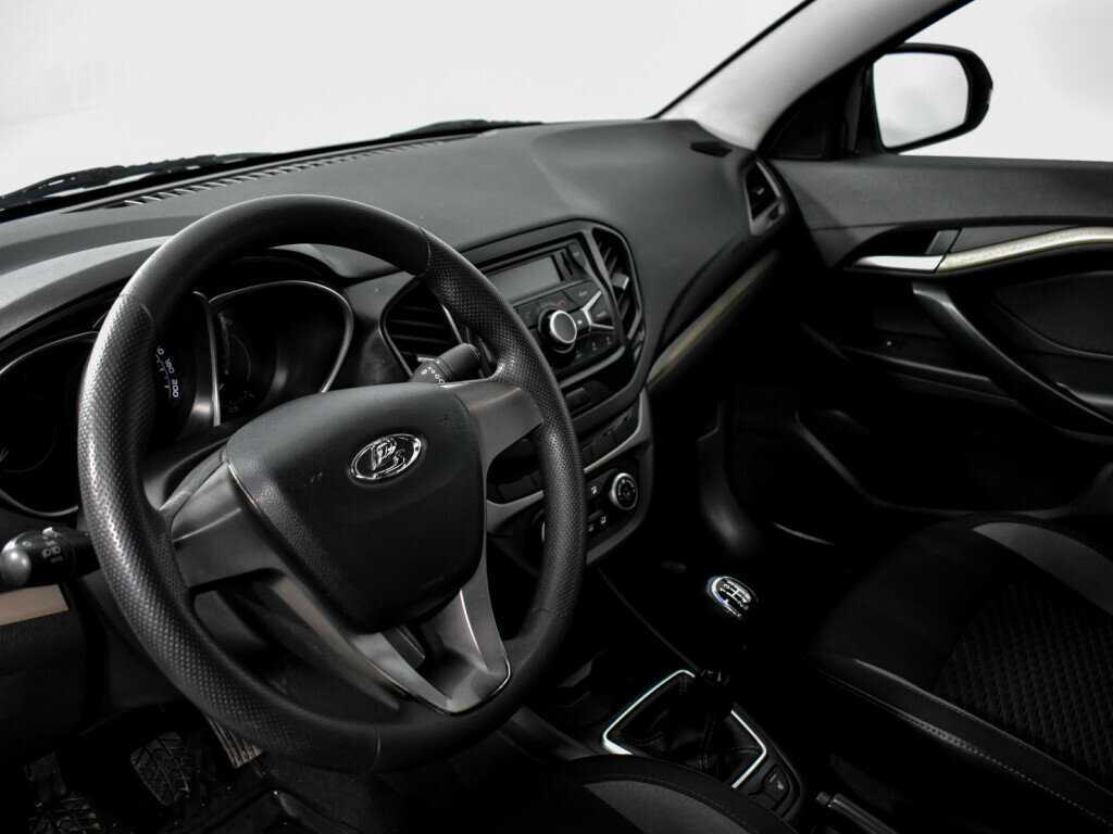 Купить Lada (ВАЗ) Vesta с пробегом. Фото: #8