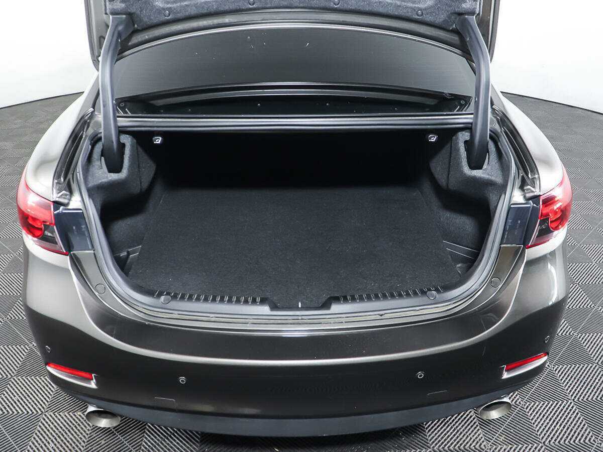 Купить Mazda 6 с пробегом. Фото: #9