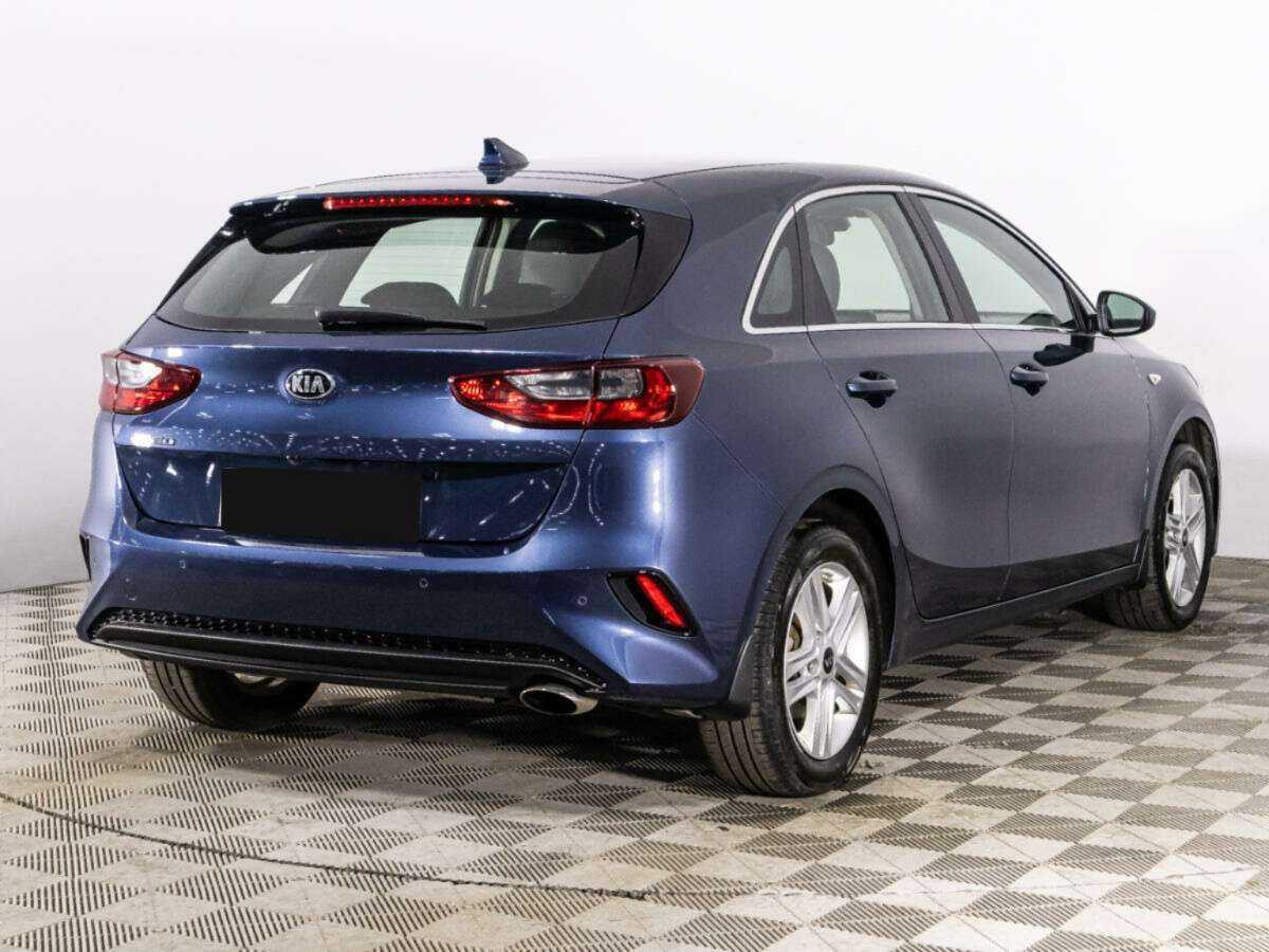 Купить Kia Ceed с пробегом. Фото: #4