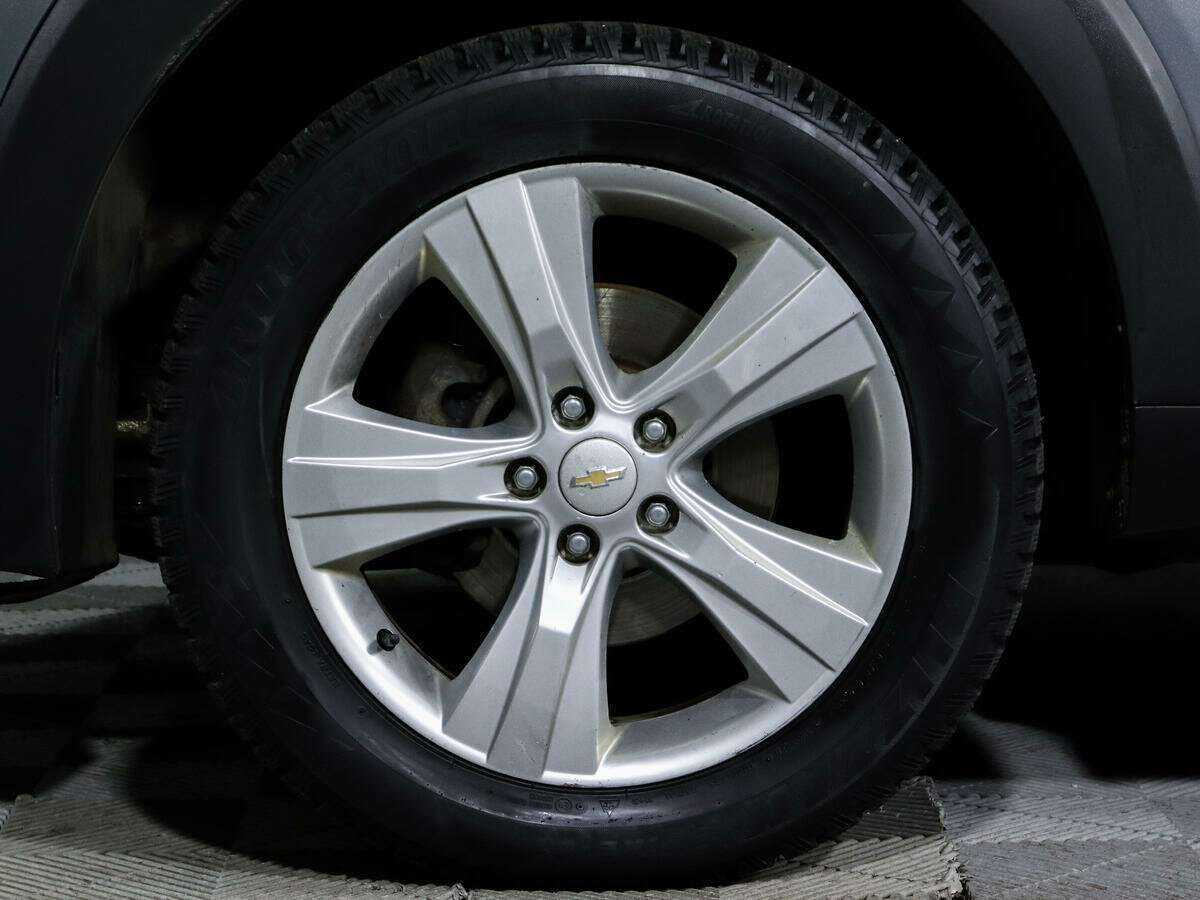 Купить Chevrolet Captiva с пробегом. Фото: #17
