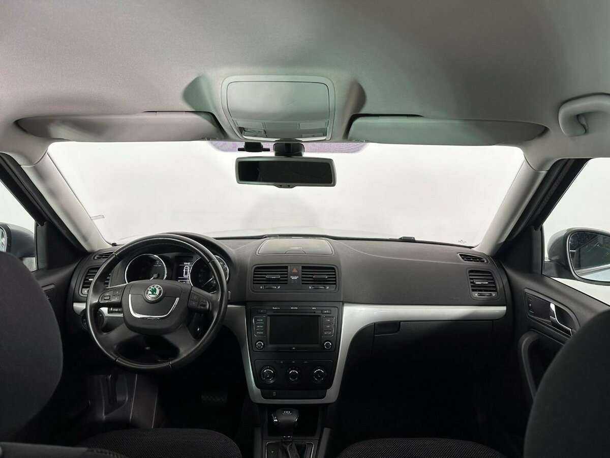 Купить Skoda Yeti с пробегом. Фото: #6