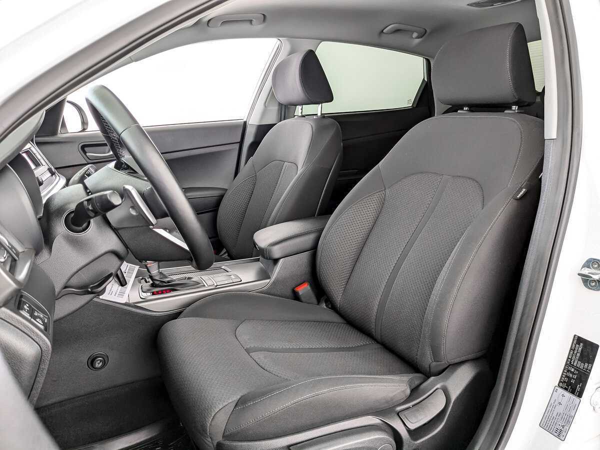 Купить Kia Optima с пробегом. Фото: #14
