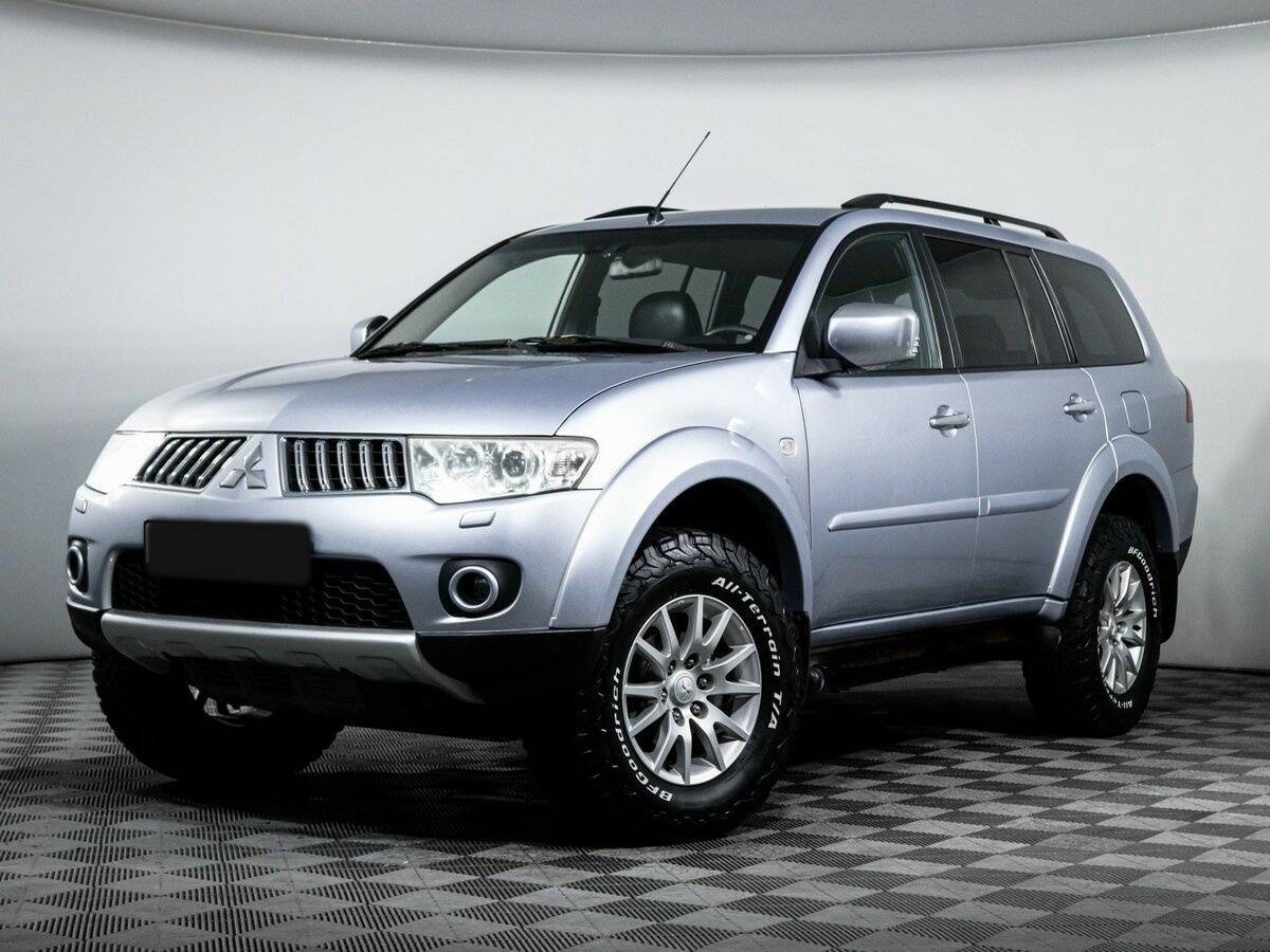 Купить Mitsubishi Pajero Sport с пробегом. Фото: #0