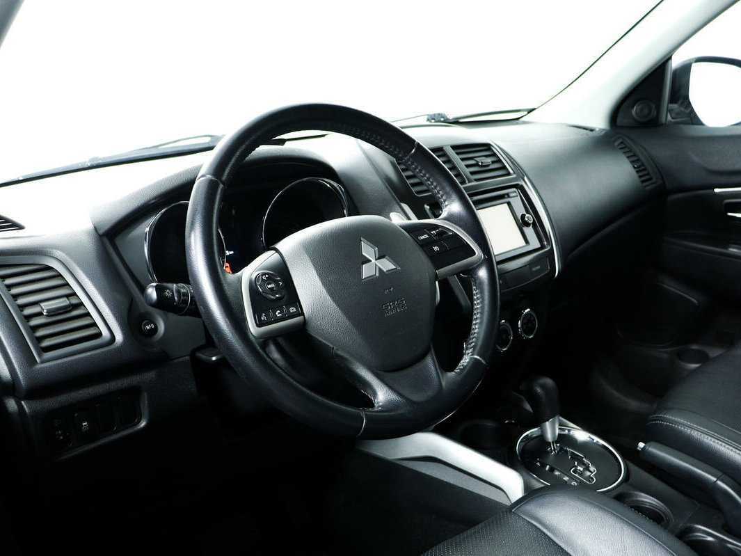 Купить Mitsubishi ASX с пробегом. Фото: #12