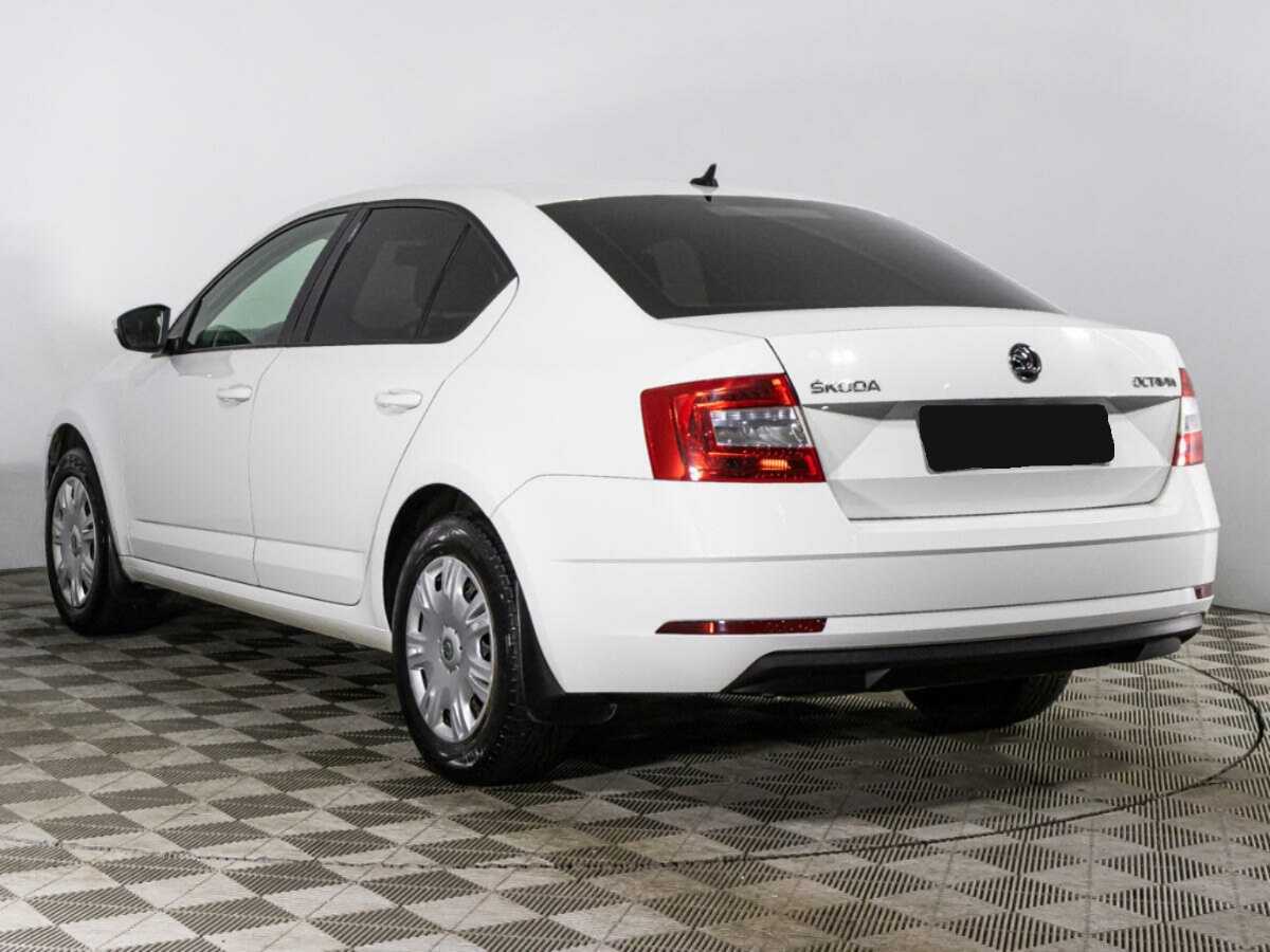 Купить Skoda Octavia с пробегом. Фото: #6