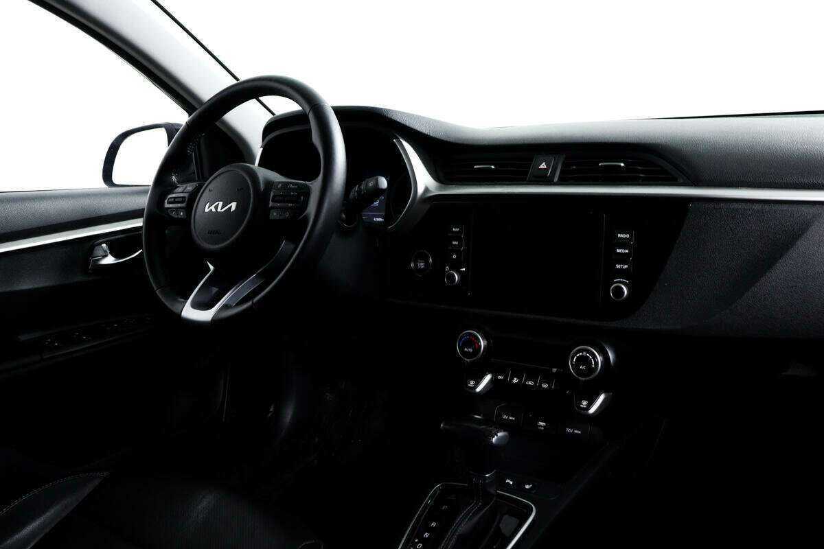 Купить Kia Rio с пробегом. Фото: #8