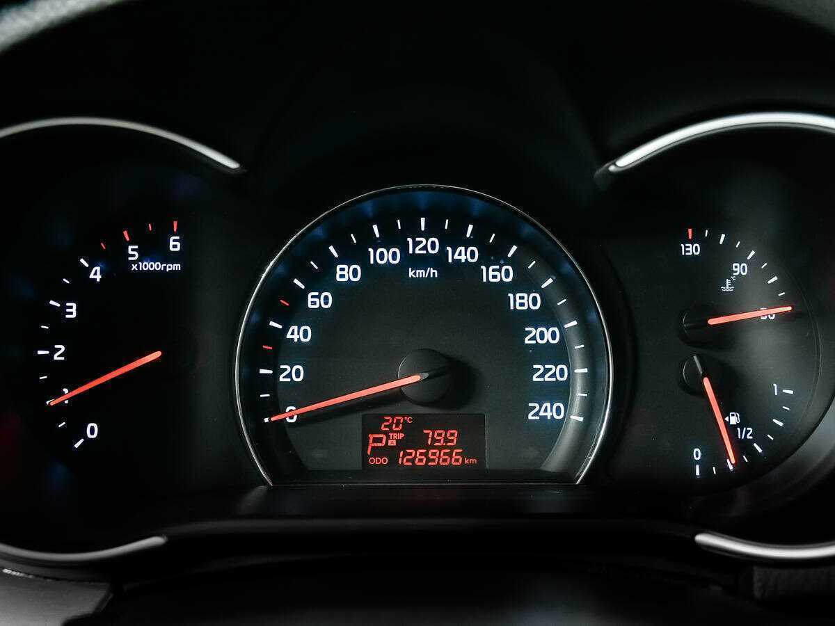 Купить Kia Sorento с пробегом. Фото: #7