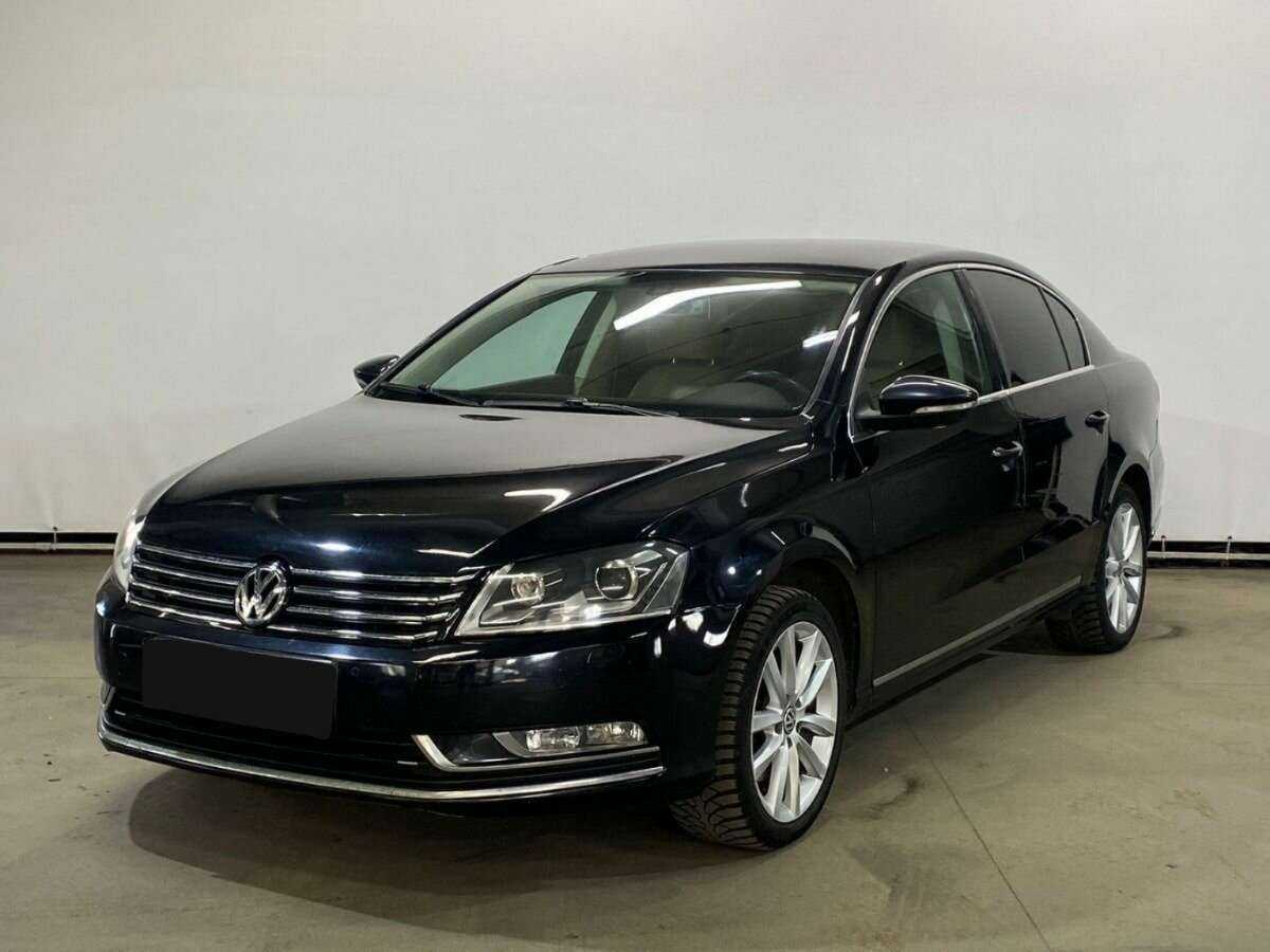Купить Volkswagen Passat с пробегом. Посмотреть фото