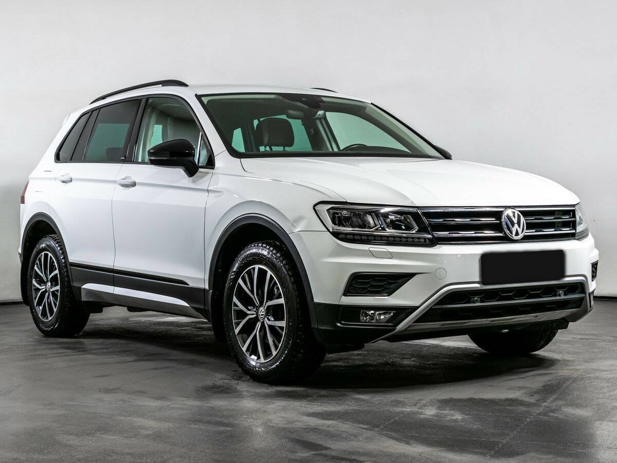 Купить Volkswagen Tiguan с пробегом. Фото: #2
