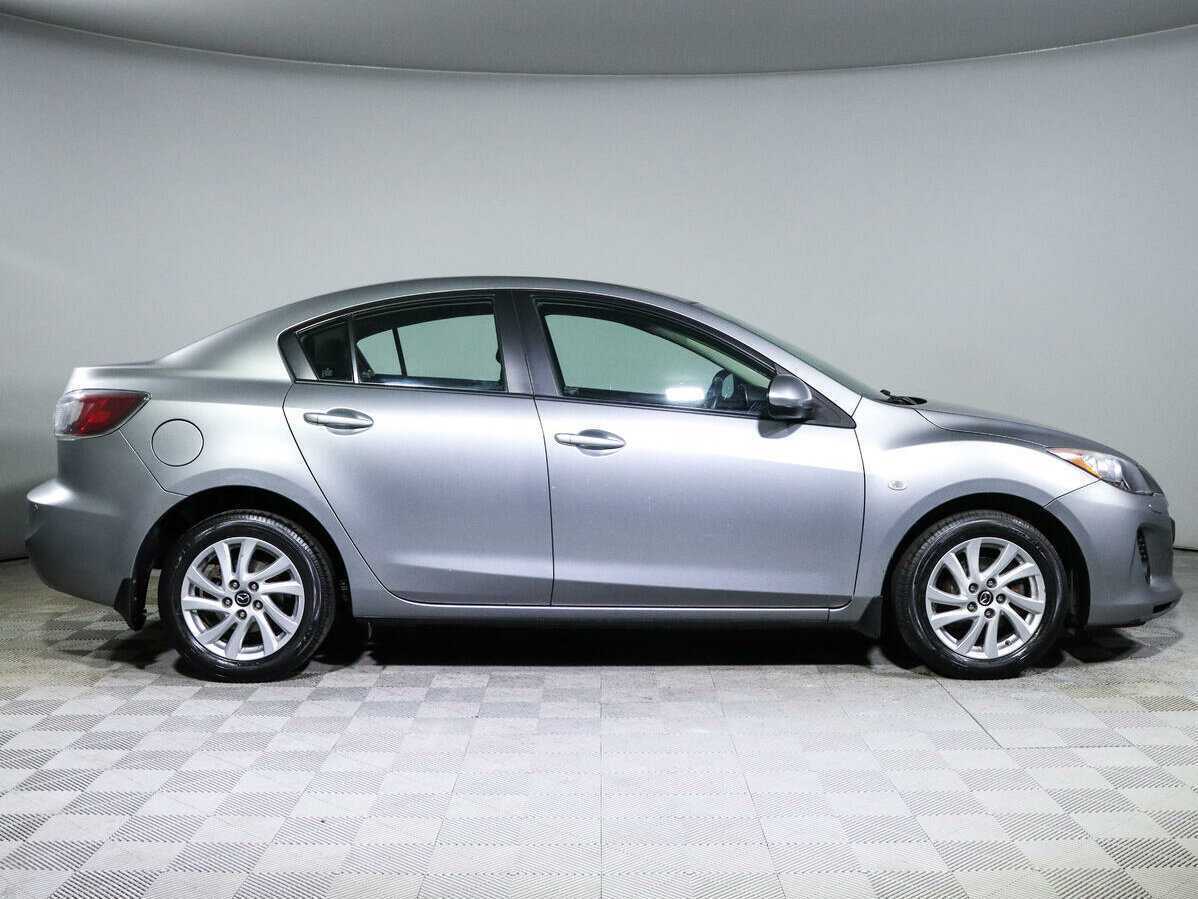 Купить Mazda 3 с пробегом. Фото: #3