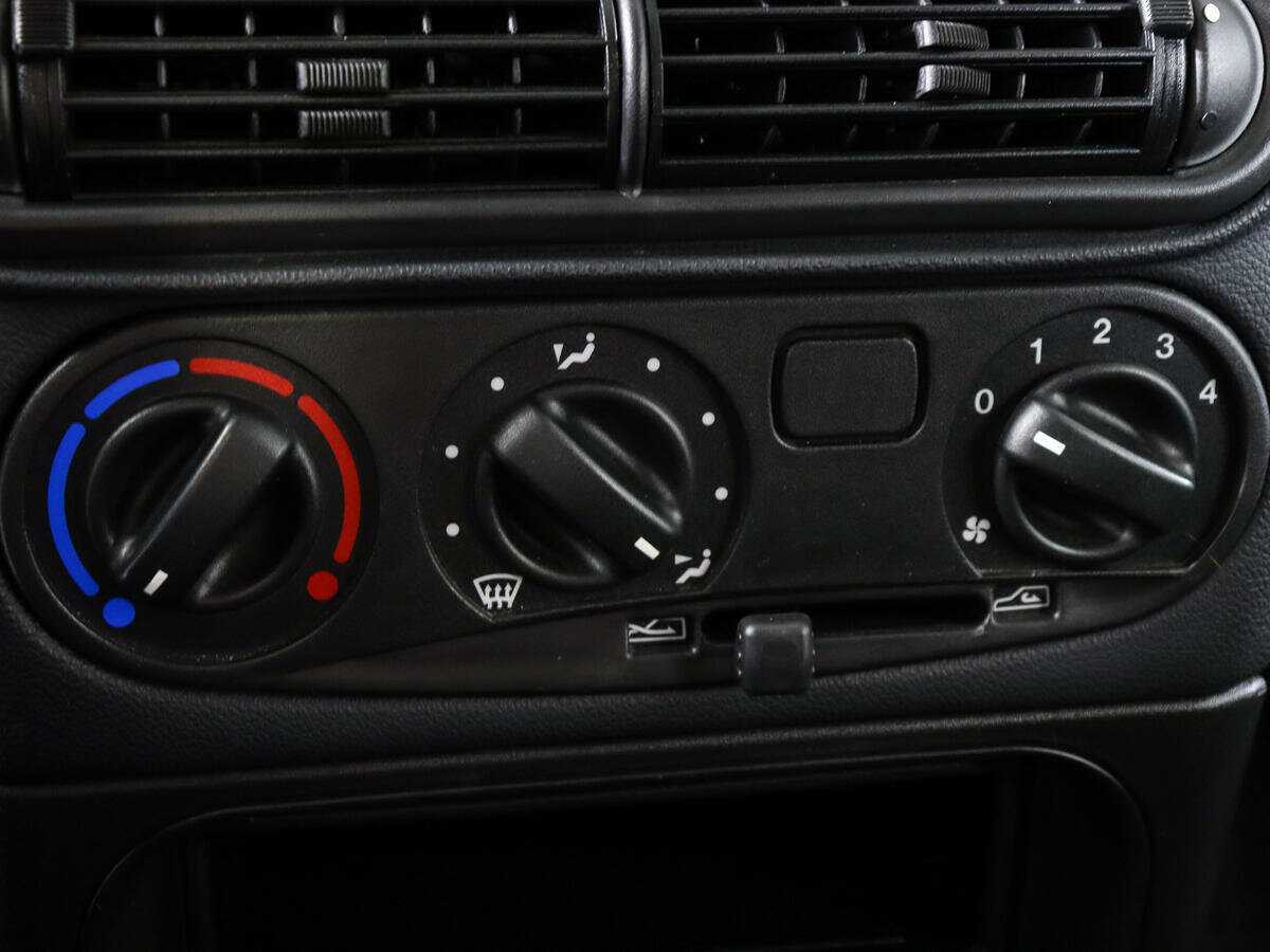 Купить Lada (ВАЗ) Niva с пробегом. Фото: #15