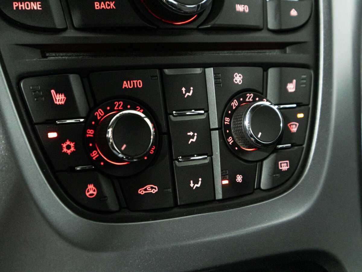 Купить Opel Astra с пробегом. Фото: #14