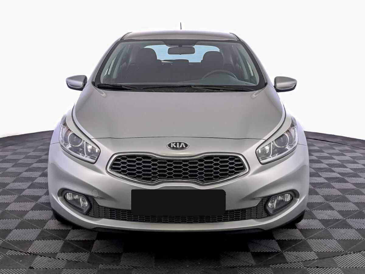 Купить Kia Ceed с пробегом. Фото: #1