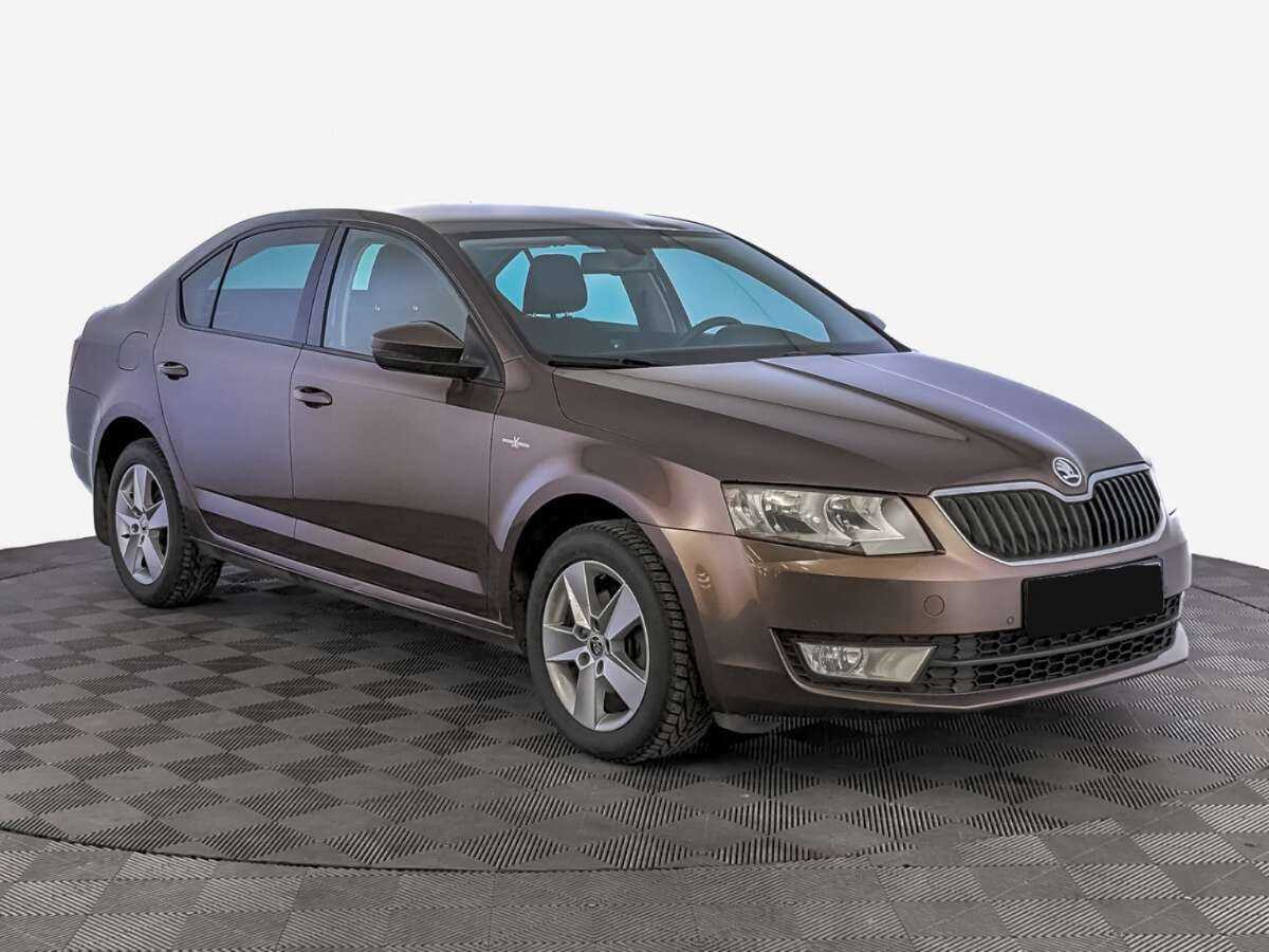 Купить Skoda Octavia с пробегом. Фото: #2