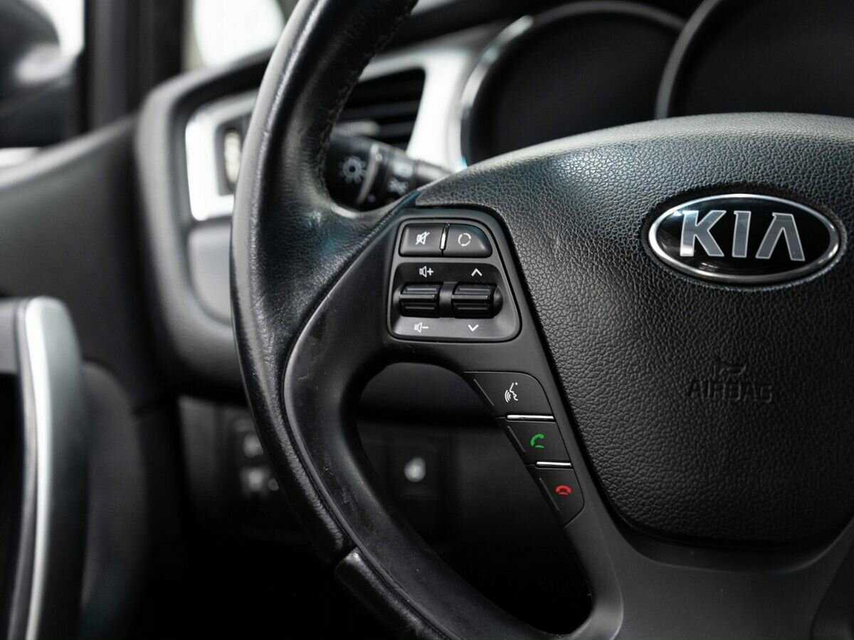 Купить Kia Ceed с пробегом. Фото: #15