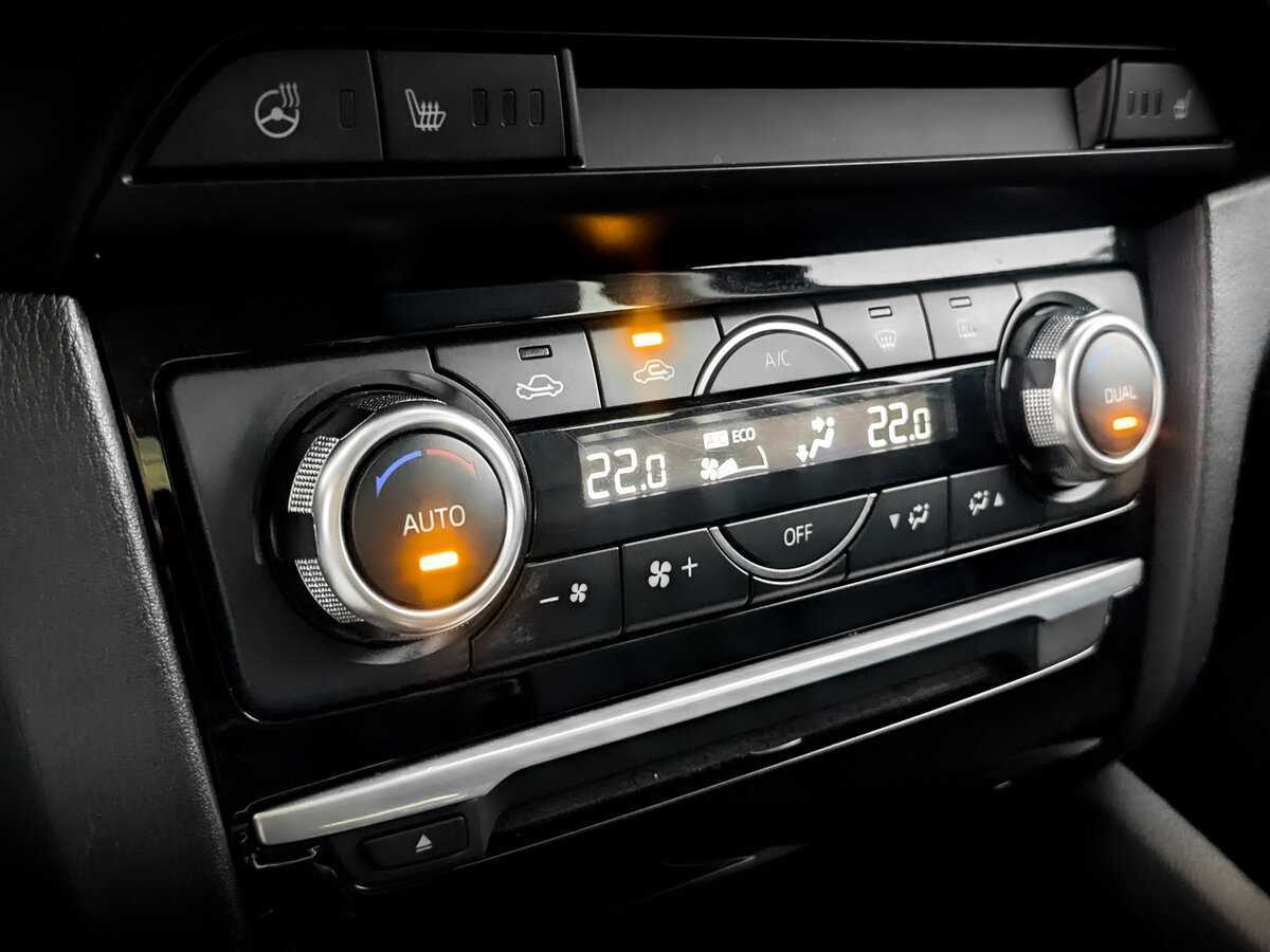 Купить Mazda 6 с пробегом. Фото: #20