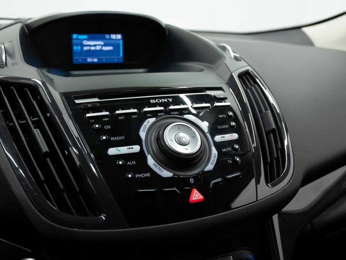 Купить Ford Kuga с пробегом. Фото: #21