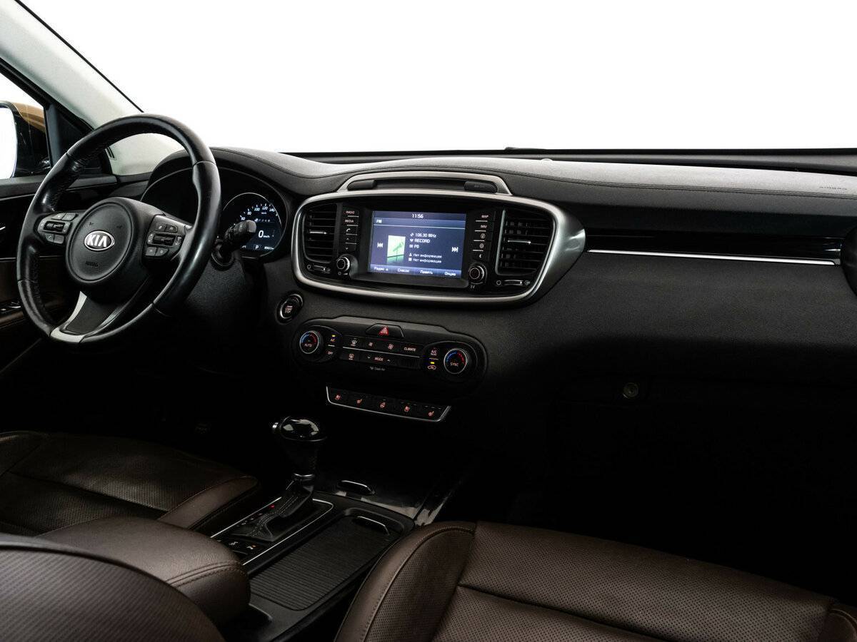 Купить Kia Sorento с пробегом. Фото: #8