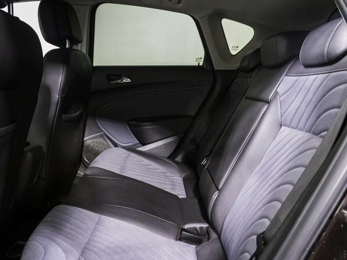 Купить Opel Astra с пробегом. Фото: #9