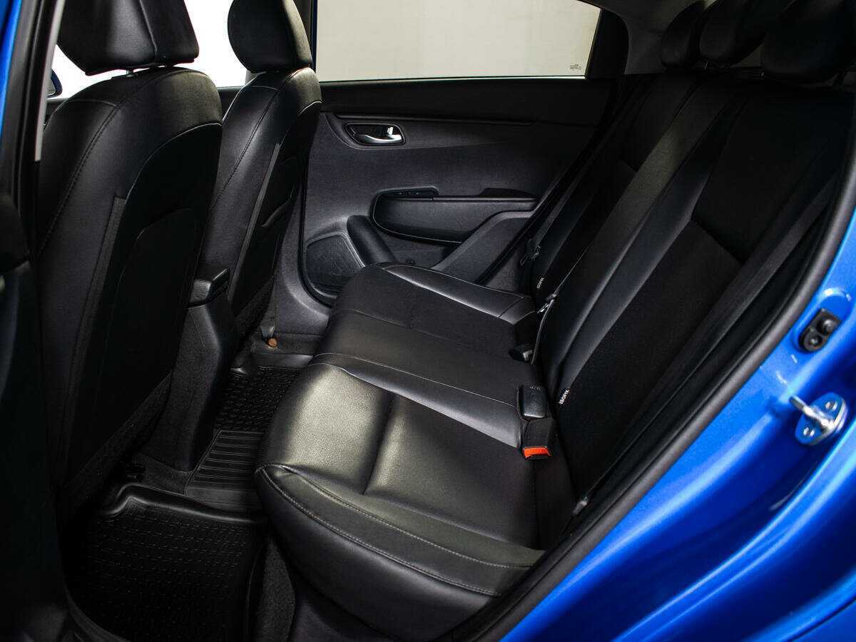 Купить Kia Rio с пробегом. Фото: #7