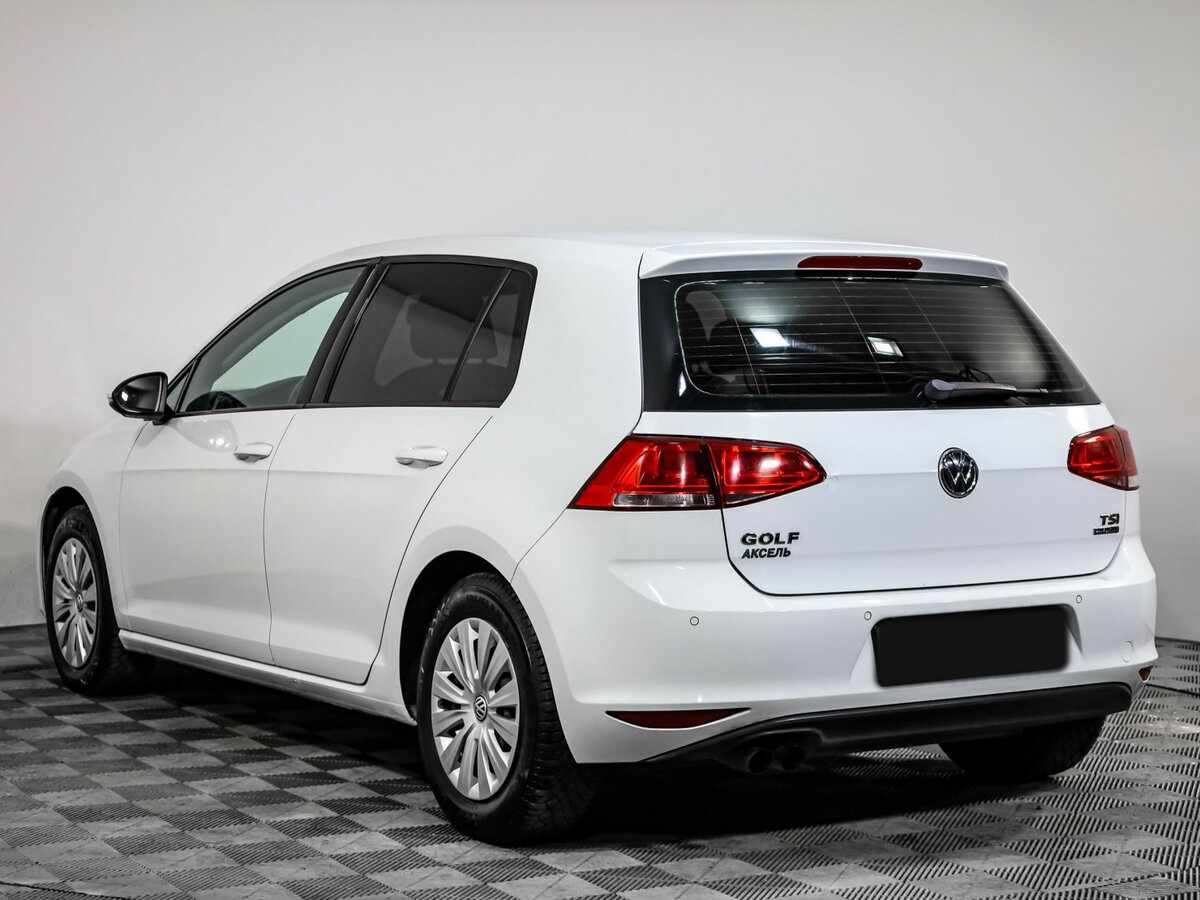 Купить Volkswagen Golf с пробегом. Фото: #5