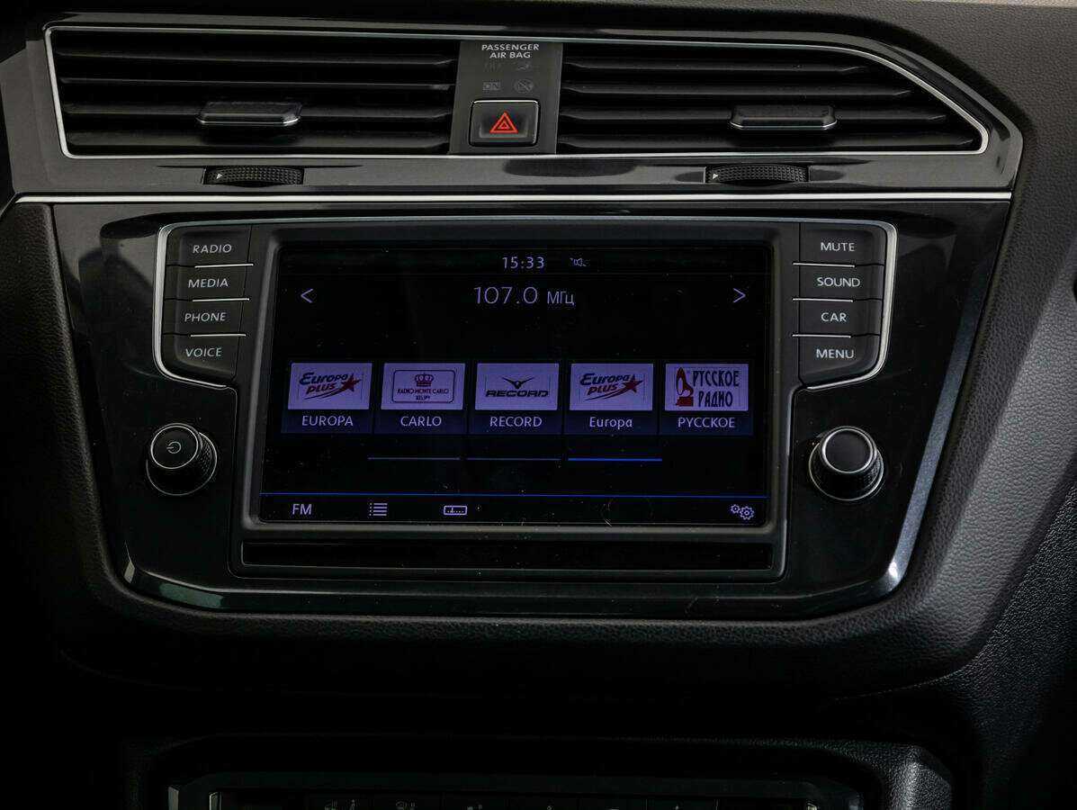Купить Volkswagen Tiguan с пробегом. Фото: #11