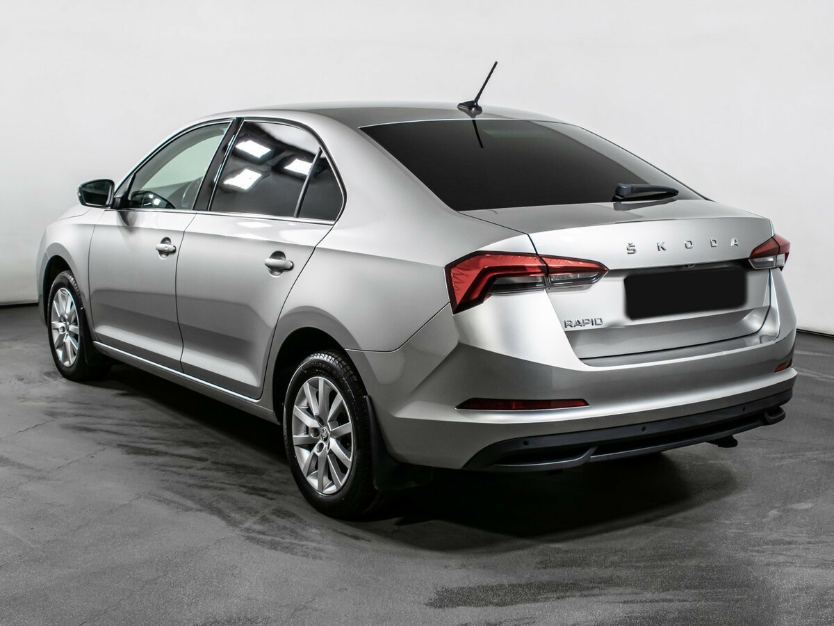 Купить Skoda Rapid с пробегом. Фото: #6