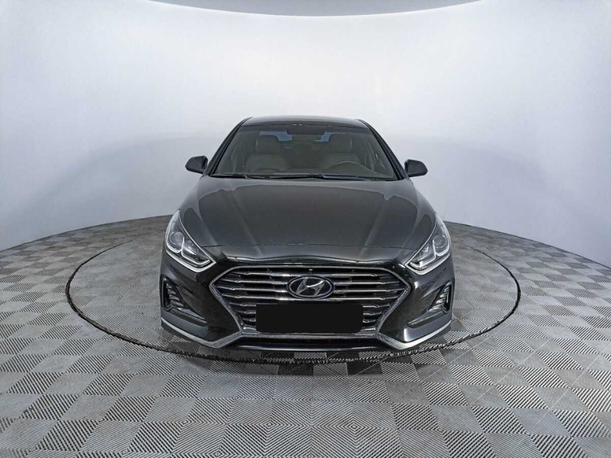 Купить Hyundai Sonata с пробегом. Фото: #1