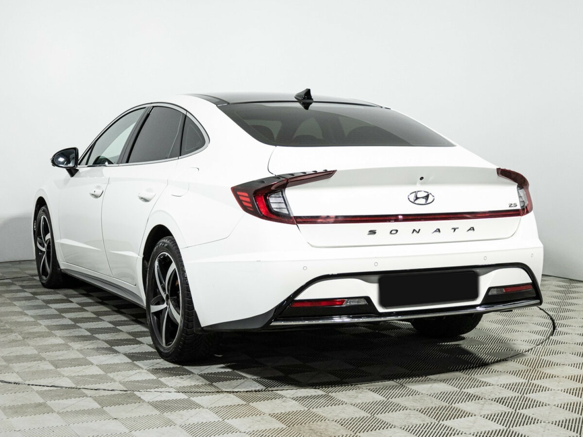 Купить Hyundai Sonata с пробегом. Фото: #6