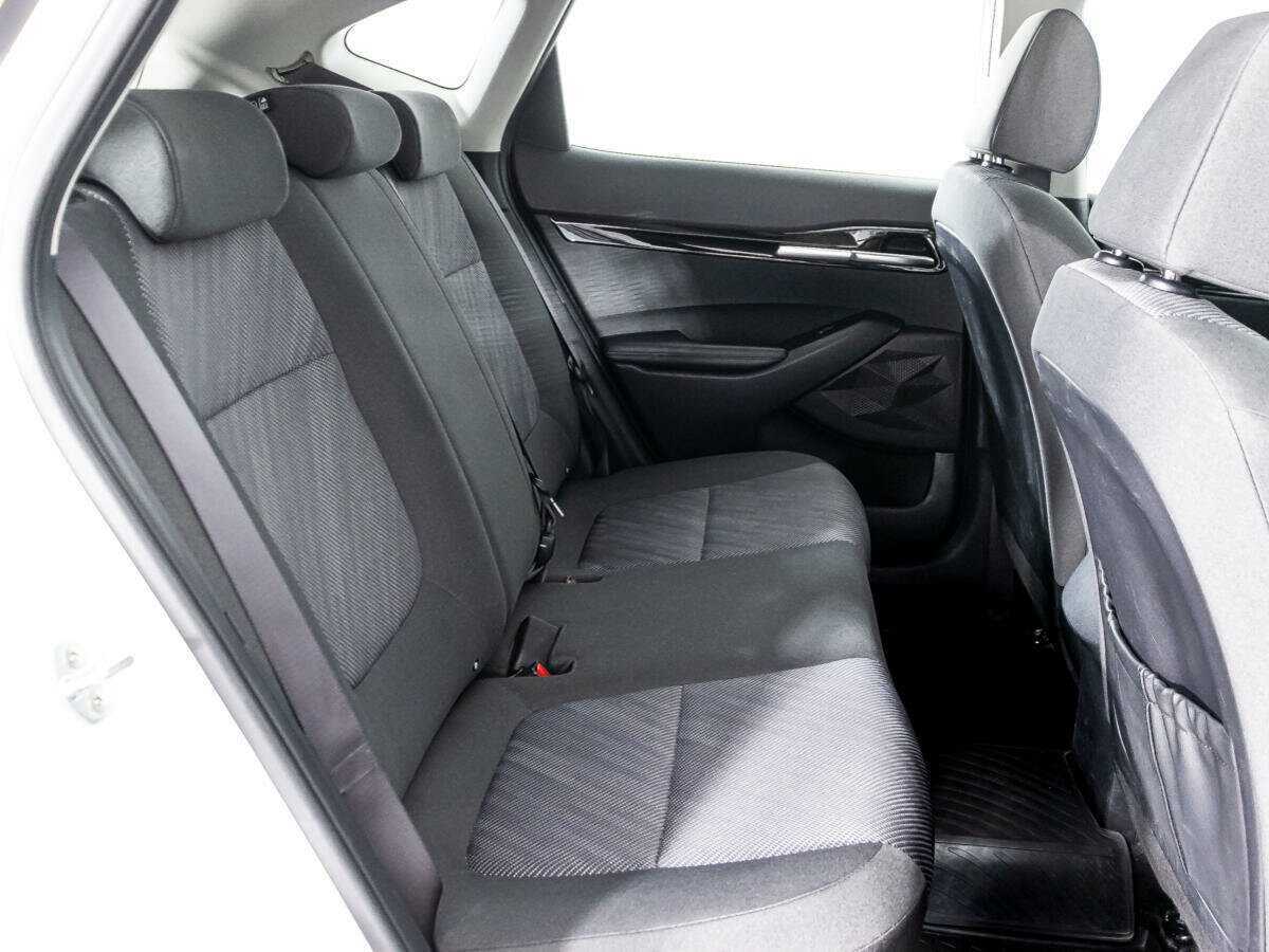 Купить Kia Seltos с пробегом. Фото: #24