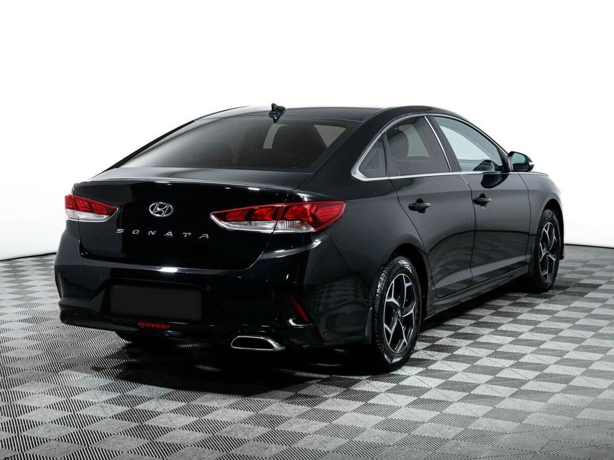 Купить Hyundai Sonata с пробегом. Фото: #4