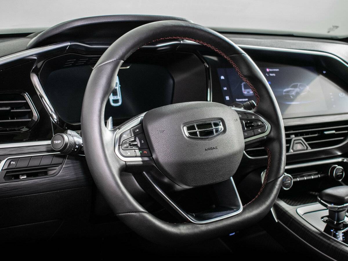 Купить Geely Tugella с пробегом. Фото: #13
