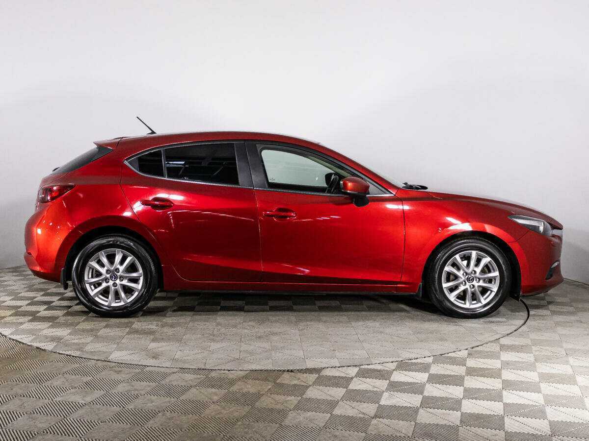 Купить Mazda 3 с пробегом. Фото: #3