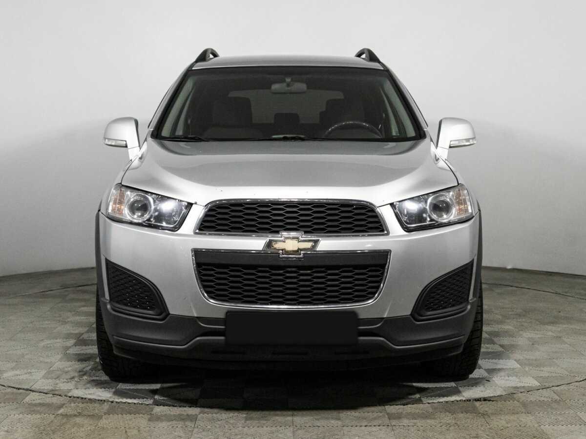 Купить Chevrolet Captiva с пробегом. Фото: #1
