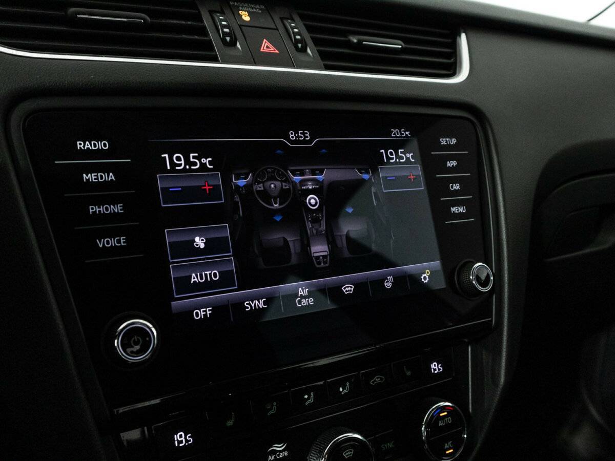 Купить Skoda Octavia с пробегом. Фото: #16