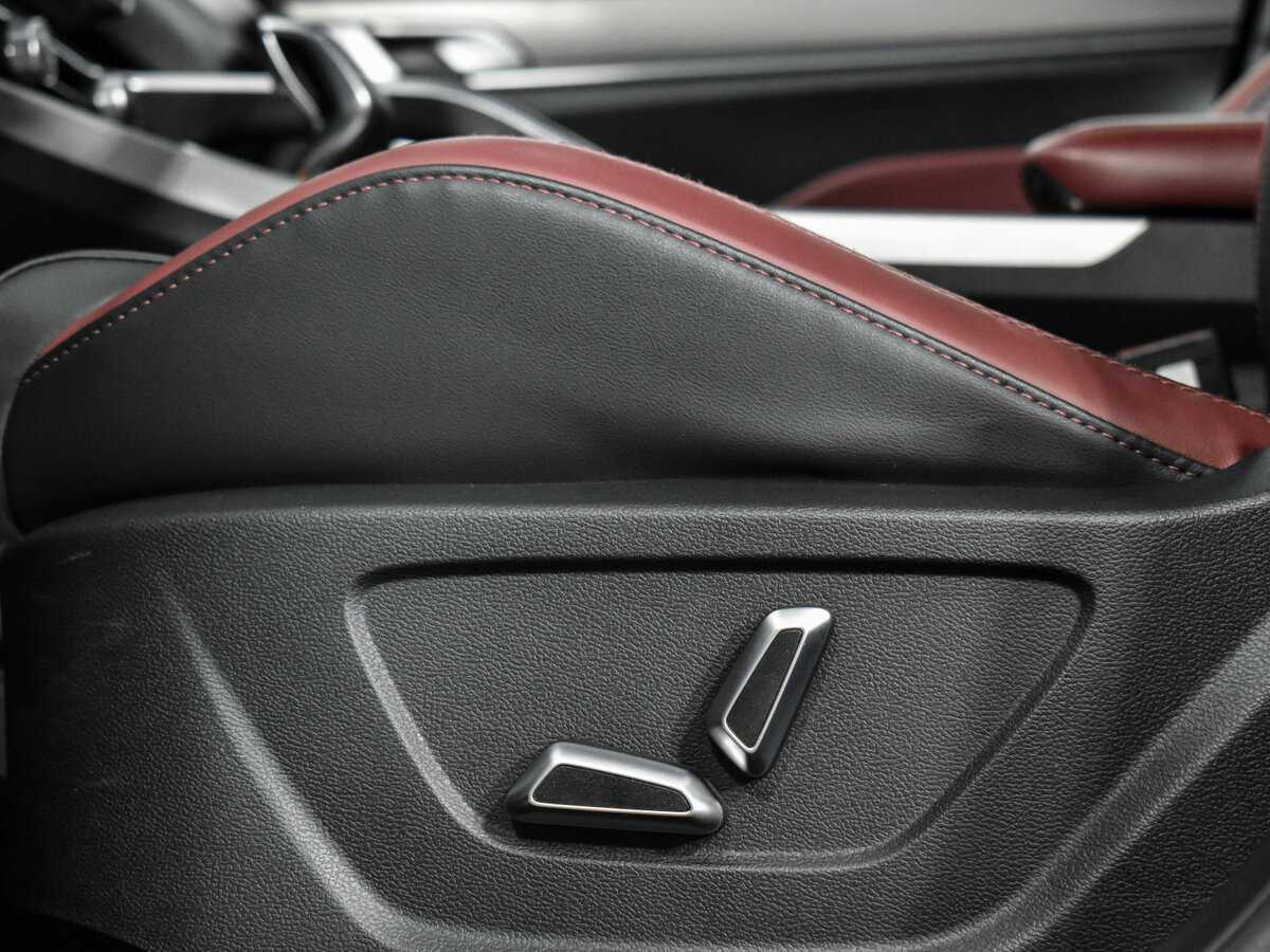 Купить Geely Coolray с пробегом. Фото: #10