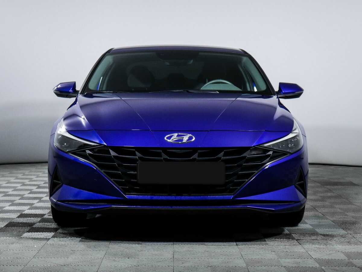 Купить Hyundai Elantra с пробегом. Фото: #1
