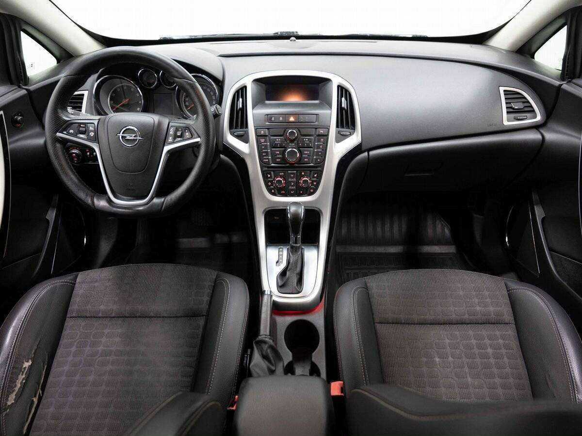 Купить Opel Astra с пробегом. Фото: #11