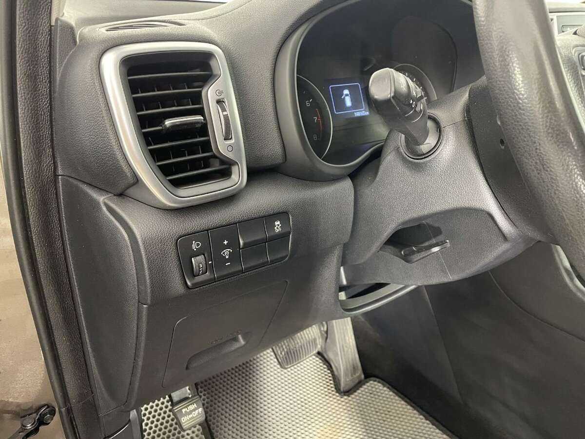 Купить Kia Sportage с пробегом. Фото: #8