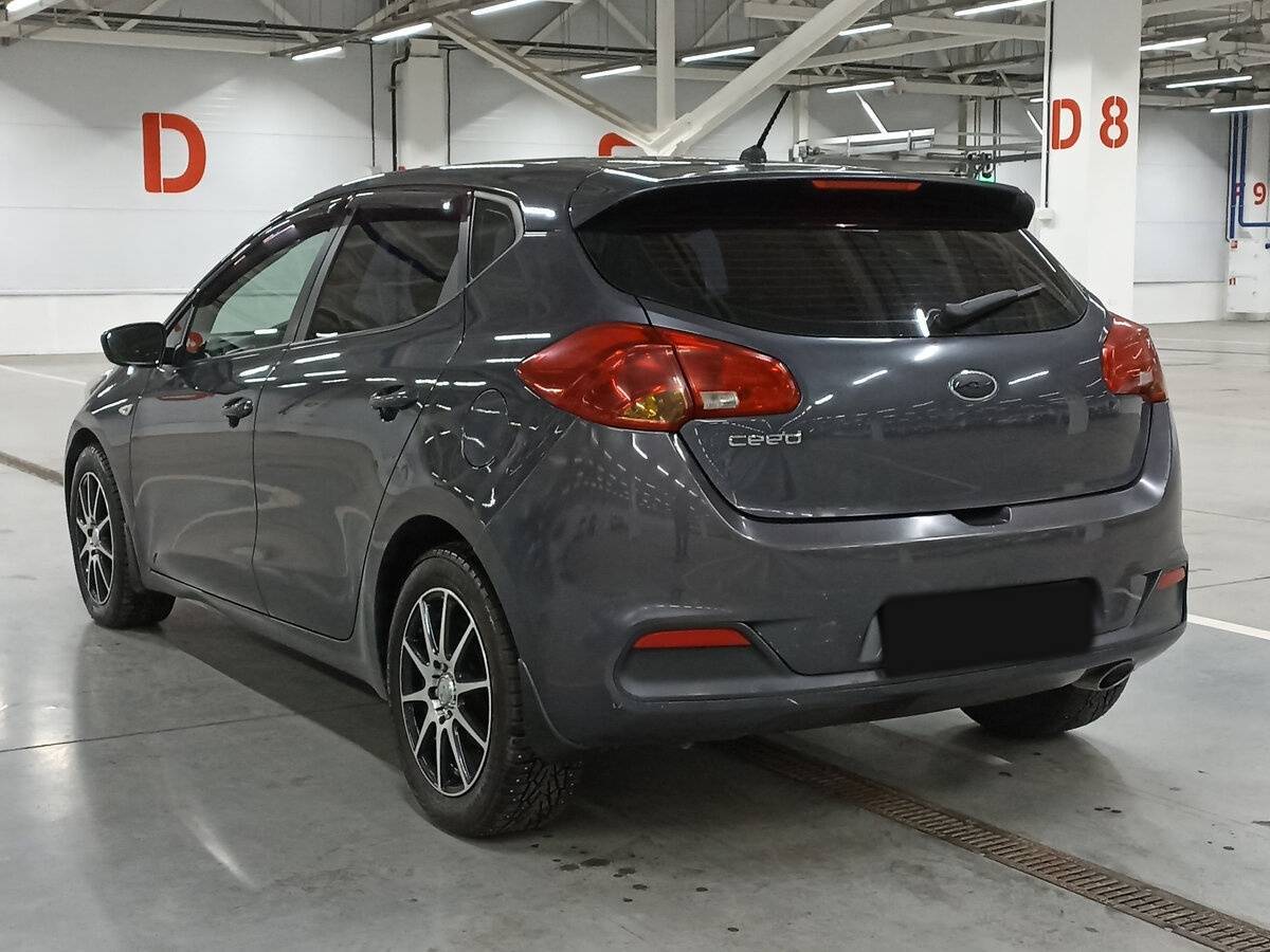 Купить Kia Ceed с пробегом. Фото: #6