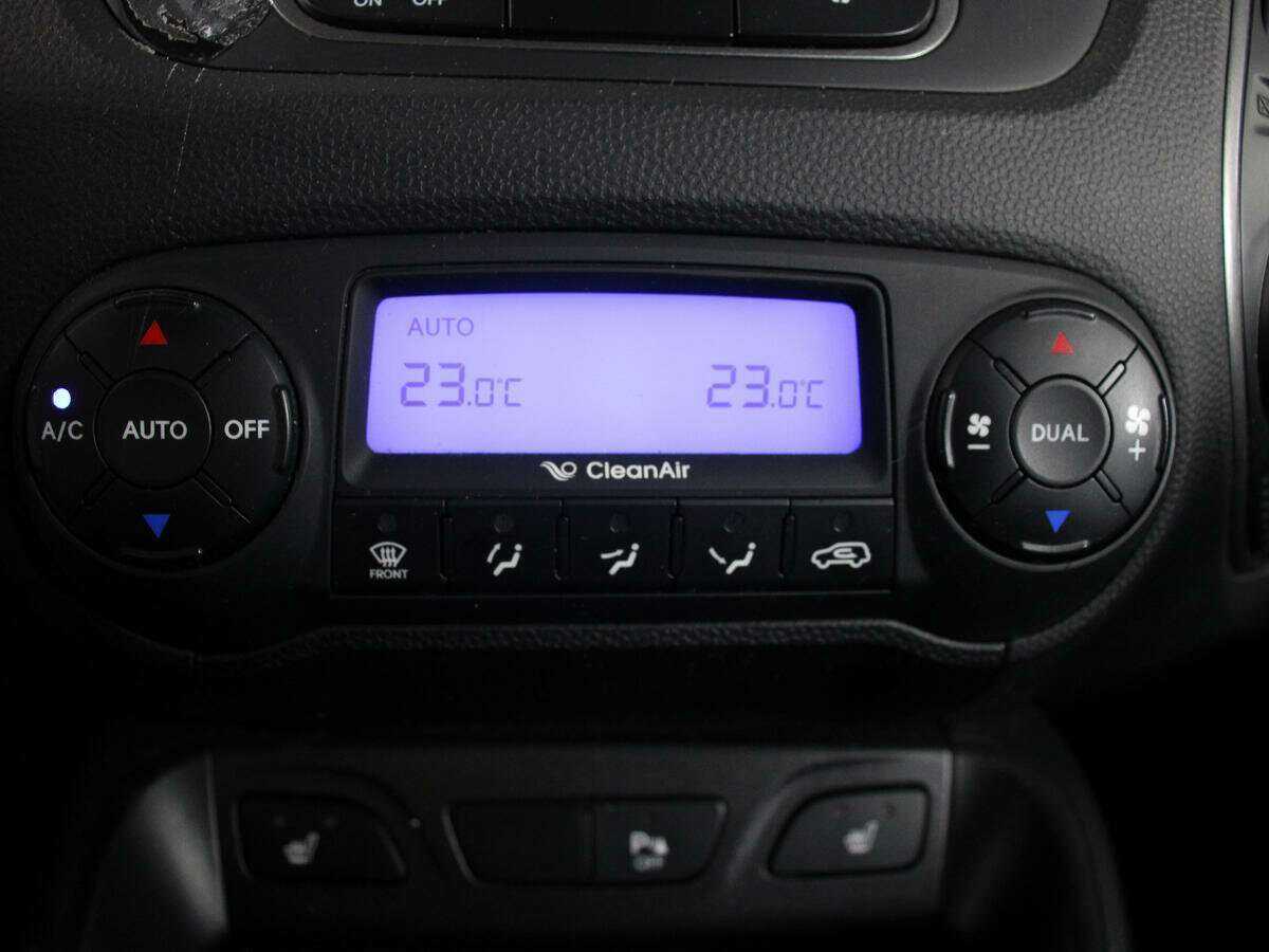 Купить Hyundai ix35 с пробегом. Фото: #19